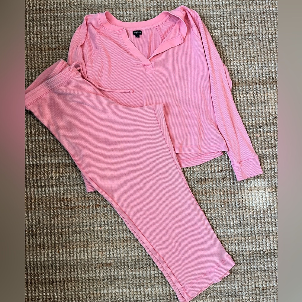 Gap lounge set
